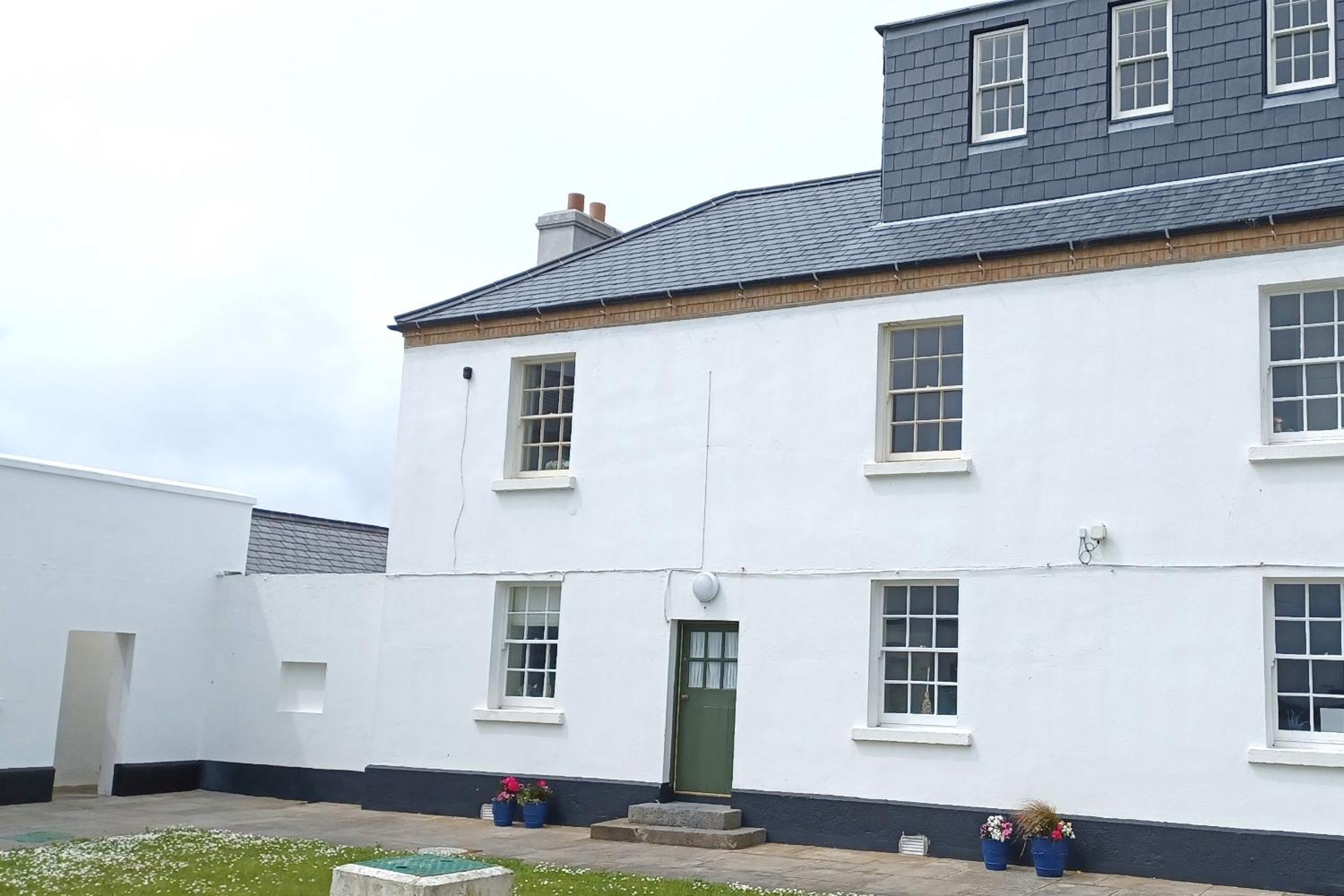 Loop Head Lighthouse Attendant'S Cottage Kilbaha Exteriér fotografie