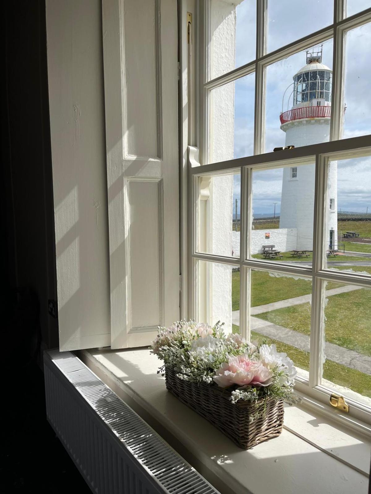 Loop Head Lighthouse Attendant'S Cottage Kilbaha Exteriér fotografie