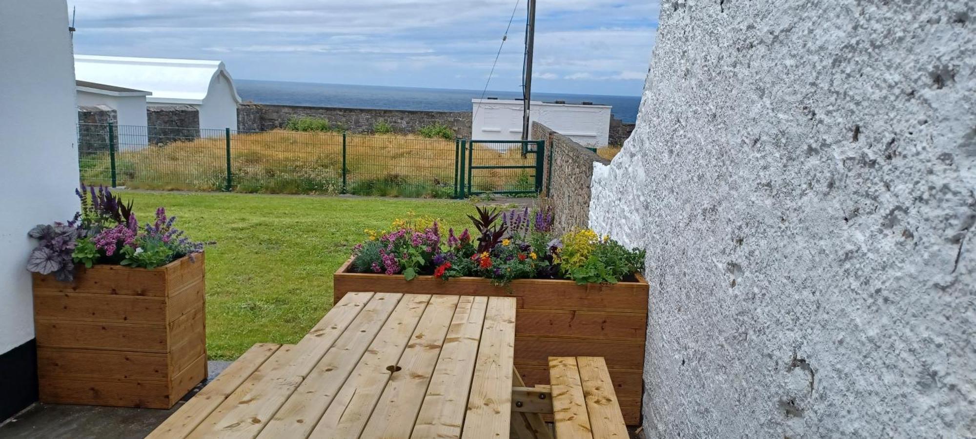 Loop Head Lighthouse Attendant'S Cottage Kilbaha Exteriér fotografie