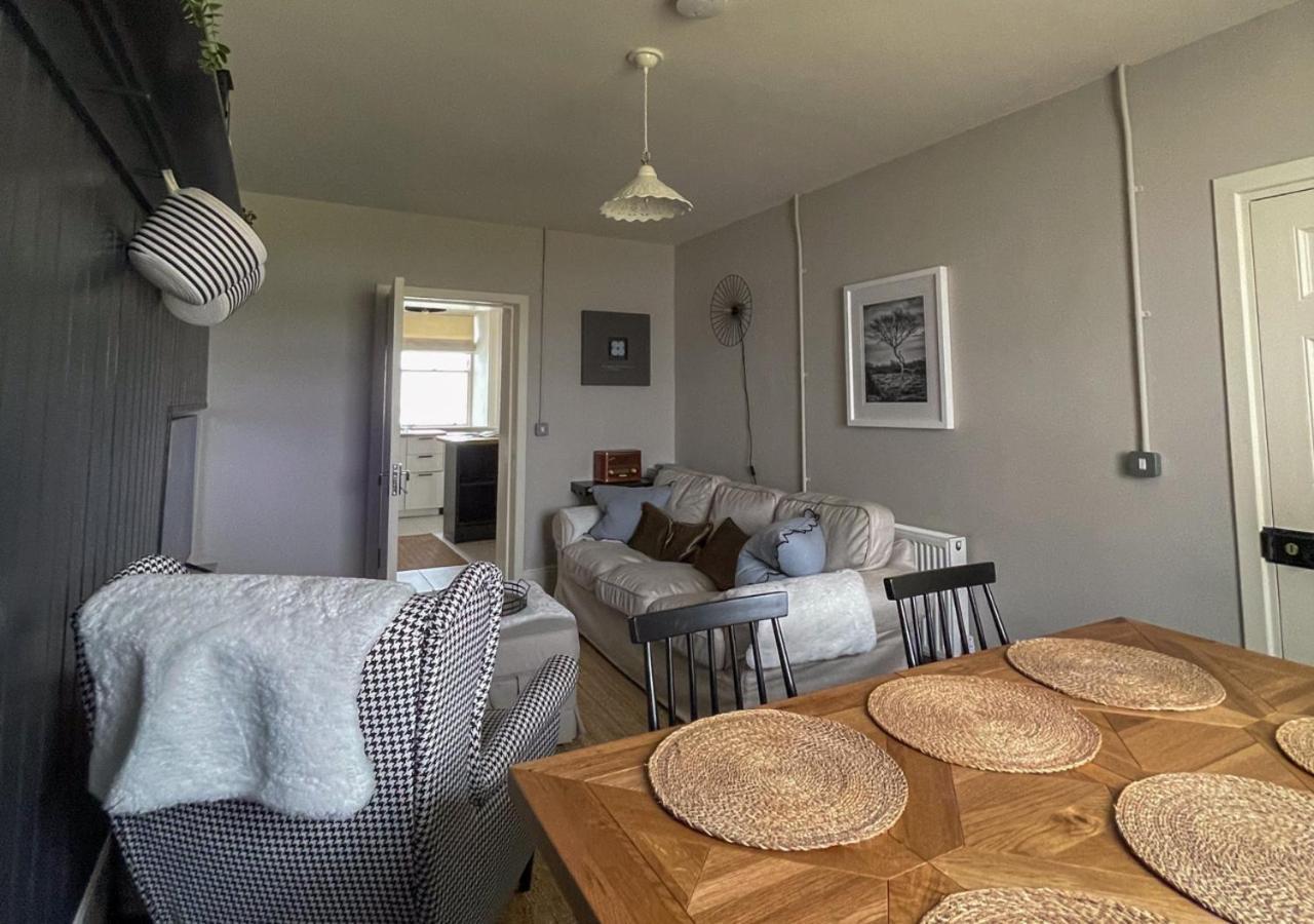Loop Head Lighthouse Attendant'S Cottage Kilbaha Exteriér fotografie